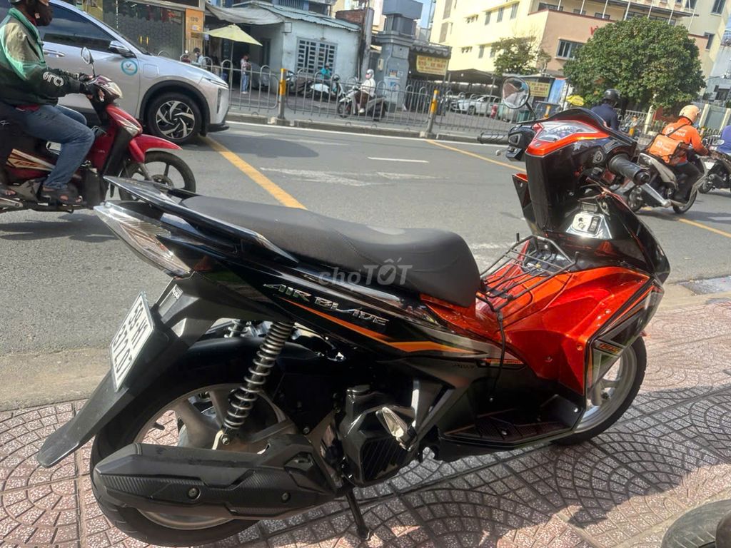 Honda Air Blade 2013 - ảnh 5