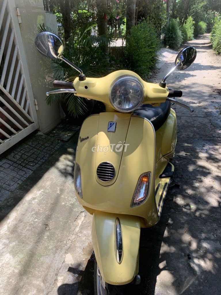 Piaggio Vespa 2009 - ảnh 2
