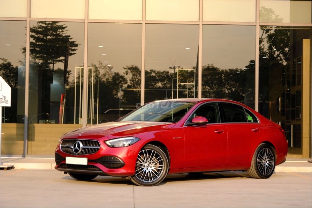 Mercedes-Benz 2023 - ảnh 5