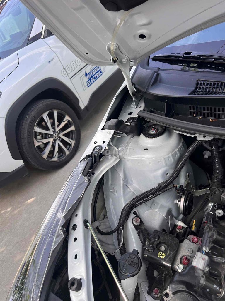 Toyota Vios E CVT 2025 - ảnh 4
