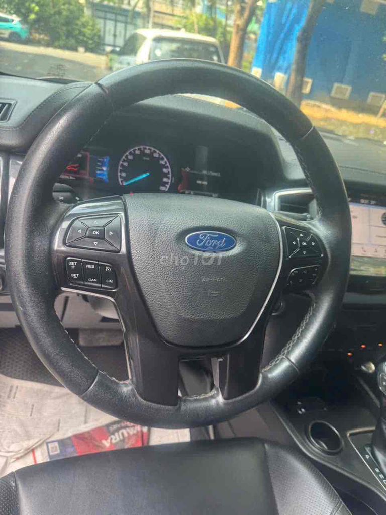 Ford Everest 2019 - ảnh 2