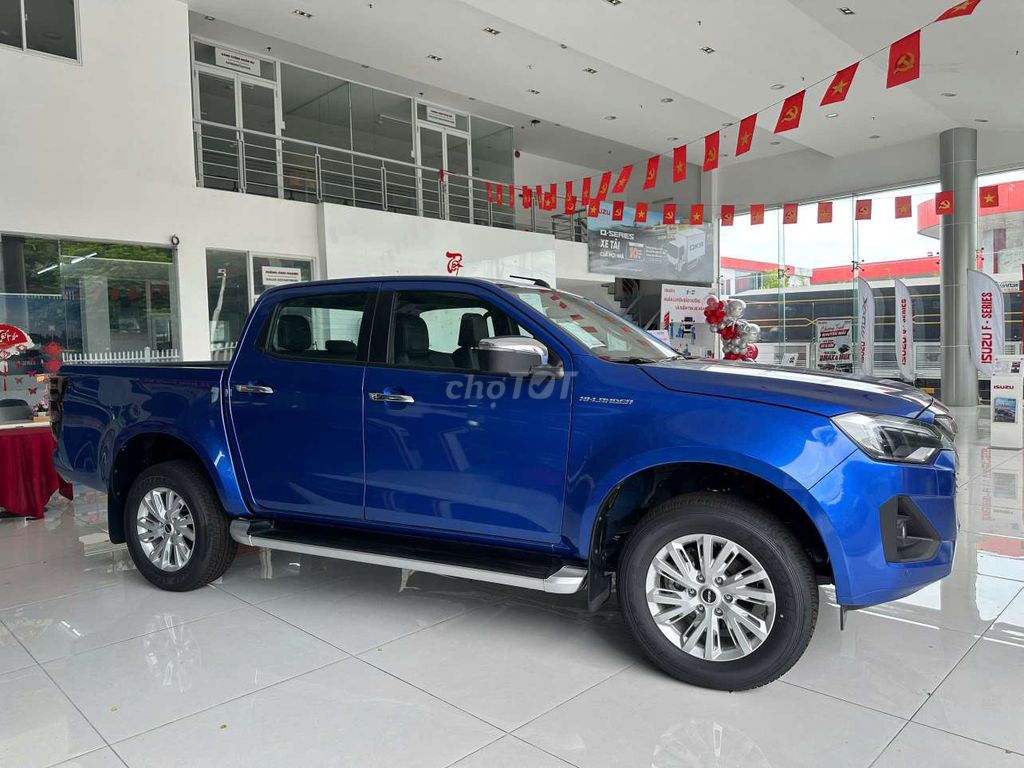 Isuzu - ảnh 5