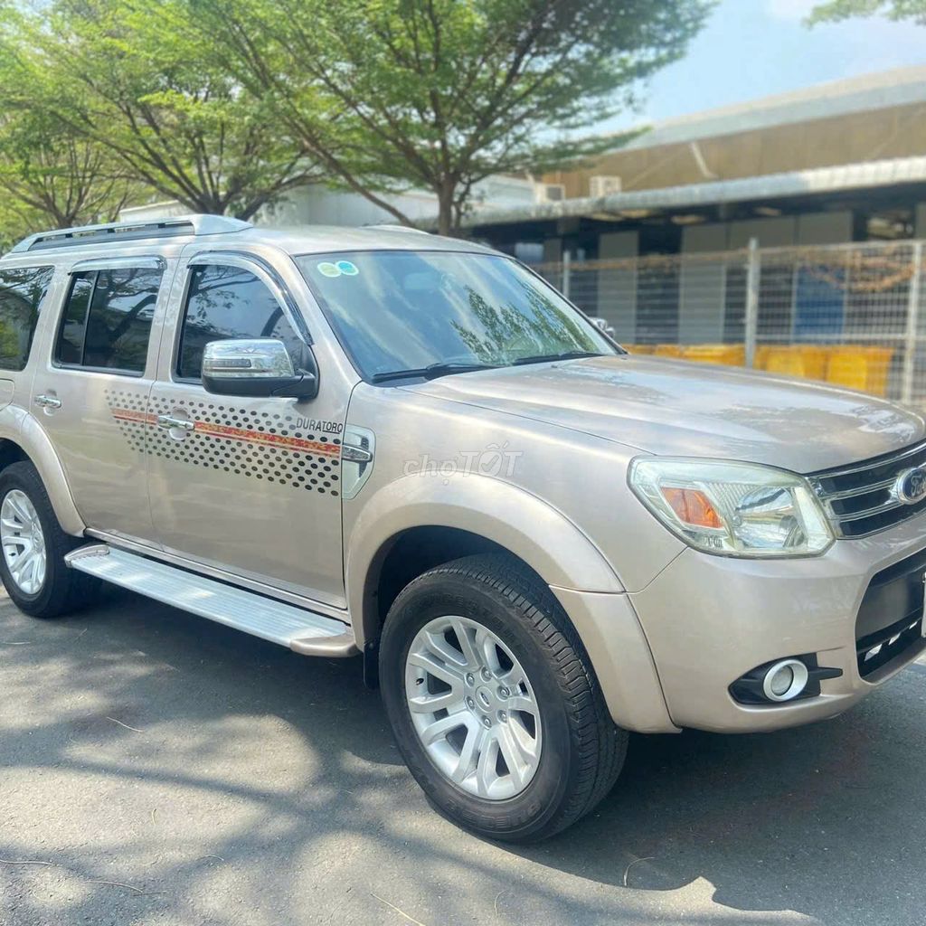 Ford Everest 2014 - ảnh 1