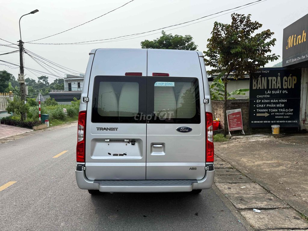 Ford Transit - ảnh 4