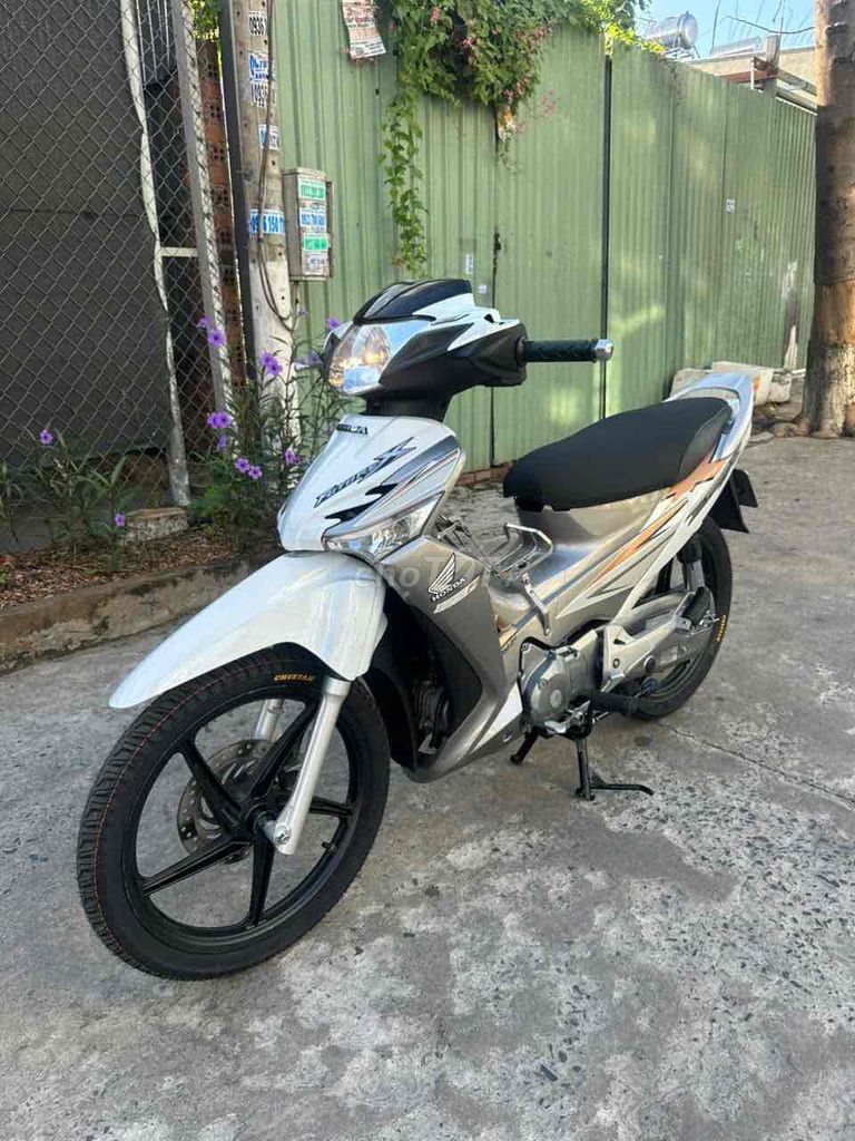 Honda Future 2010 - ảnh 2
