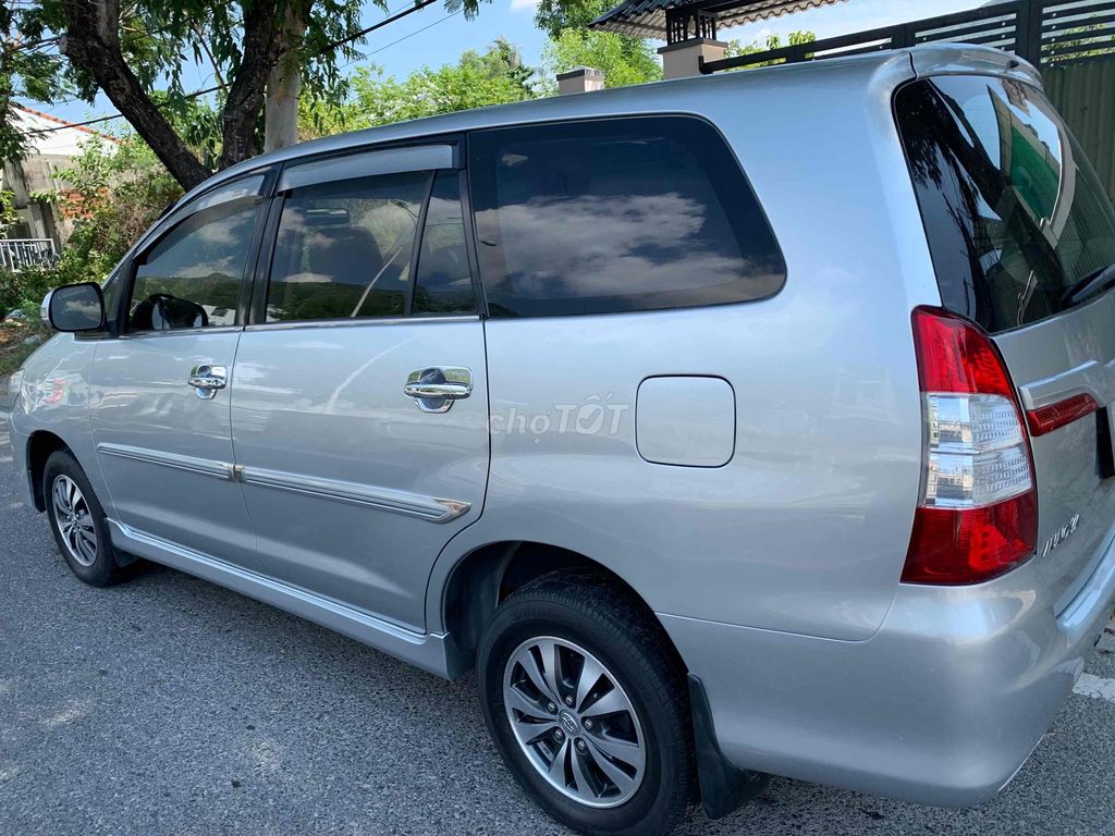 Toyota Innova 2015 - ảnh 3