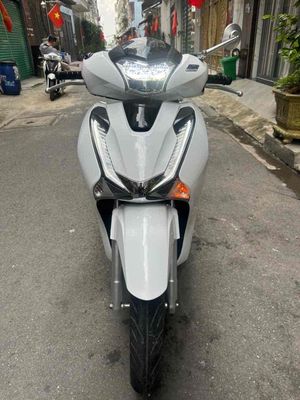 Honda SH 2017 - ảnh 1