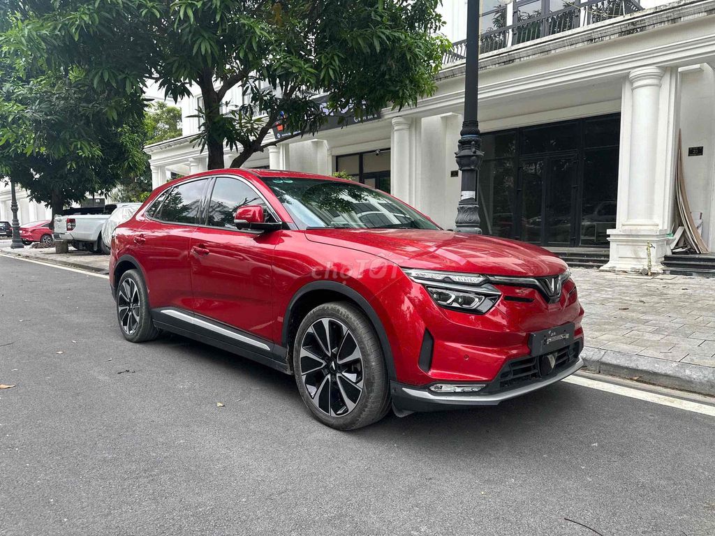 VinFast VF8 Plus 2024 - ảnh 1