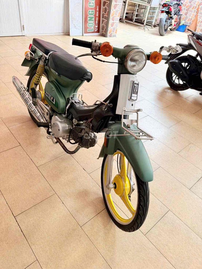 Honda Super 1981 - ảnh 1