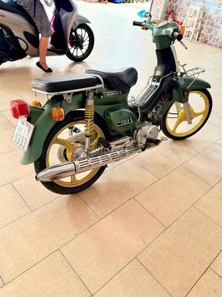 Honda Super 1981 - ảnh 2