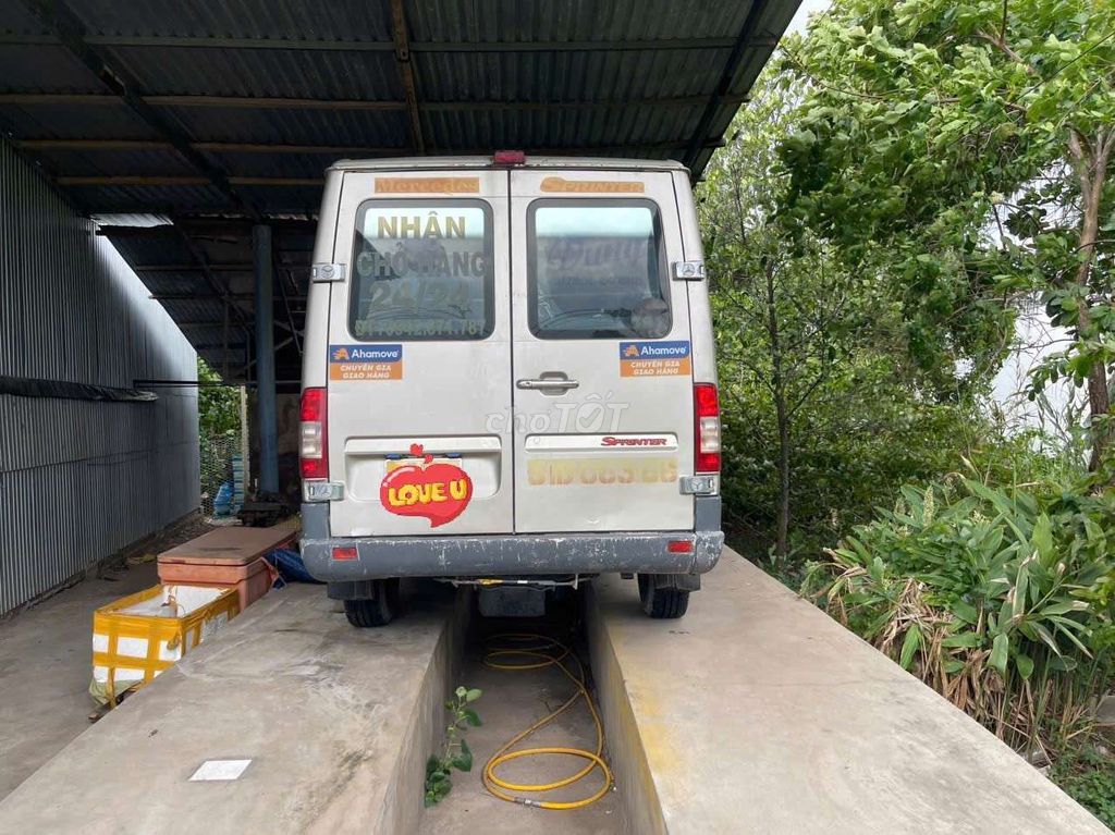 Mercedes-Benz Sprinter - ảnh 2