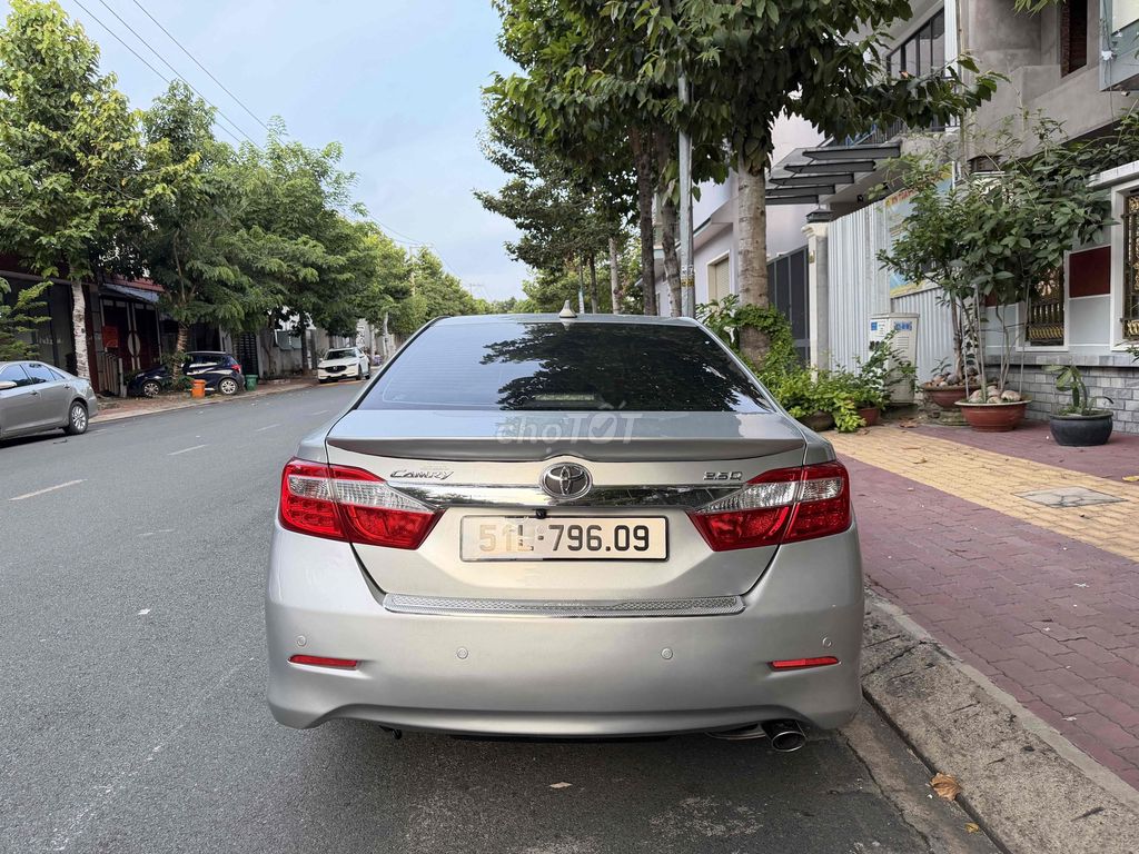 Toyota Camry 2013 - ảnh 5