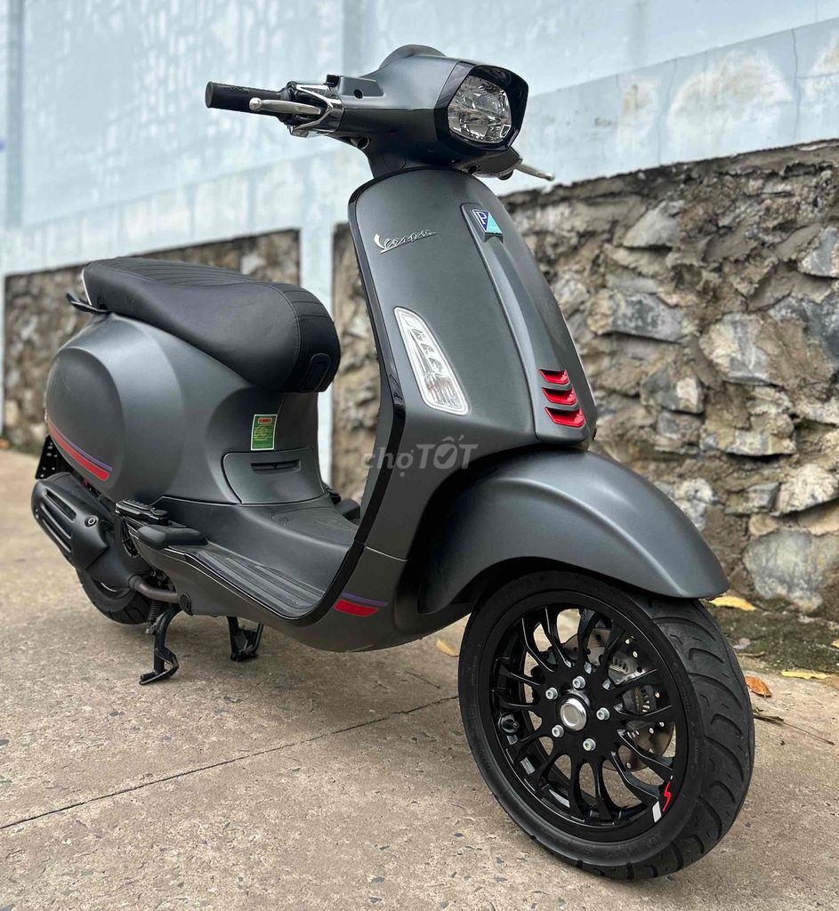Piaggio Vespa 2024 - ảnh 1