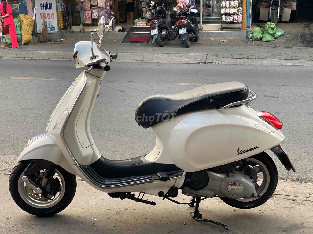 Piaggio Vespa 2015 - ảnh 3
