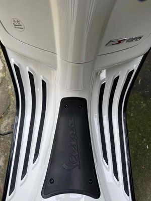 Piaggio Vespa 2024 - ảnh 1