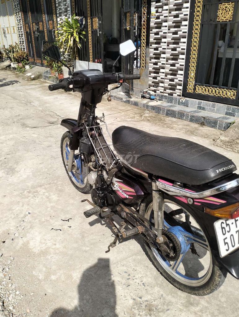 Honda Dream 2000 - ảnh 5