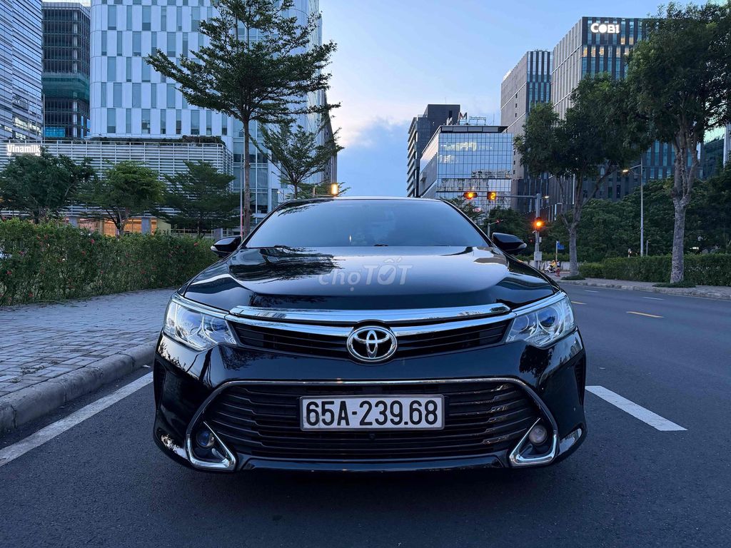 Toyota Camry 2.0E 2017 - ảnh 1