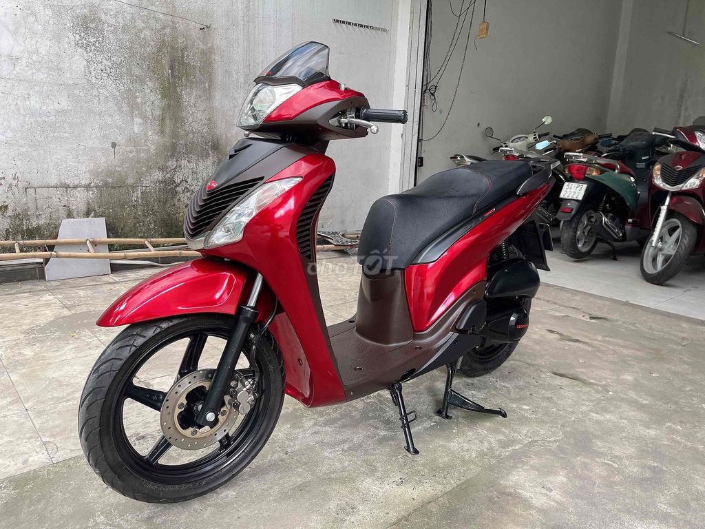 Honda 2010 - ảnh 4
