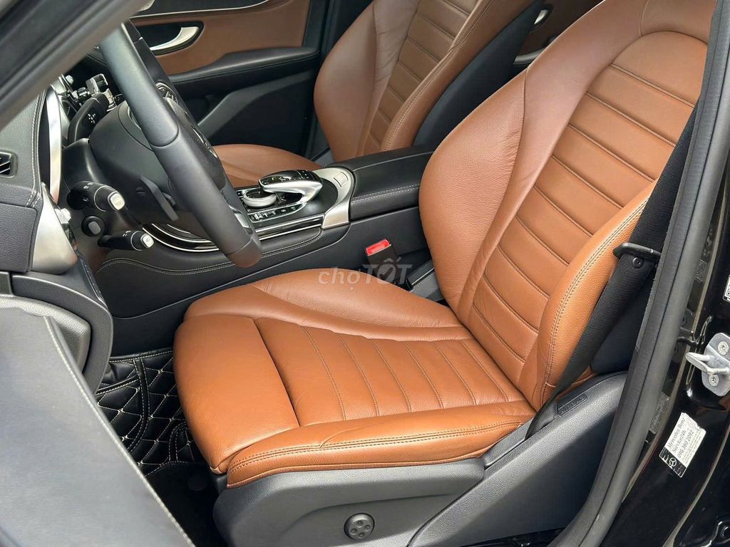 Mercedes-Benz 2019 - ảnh 4