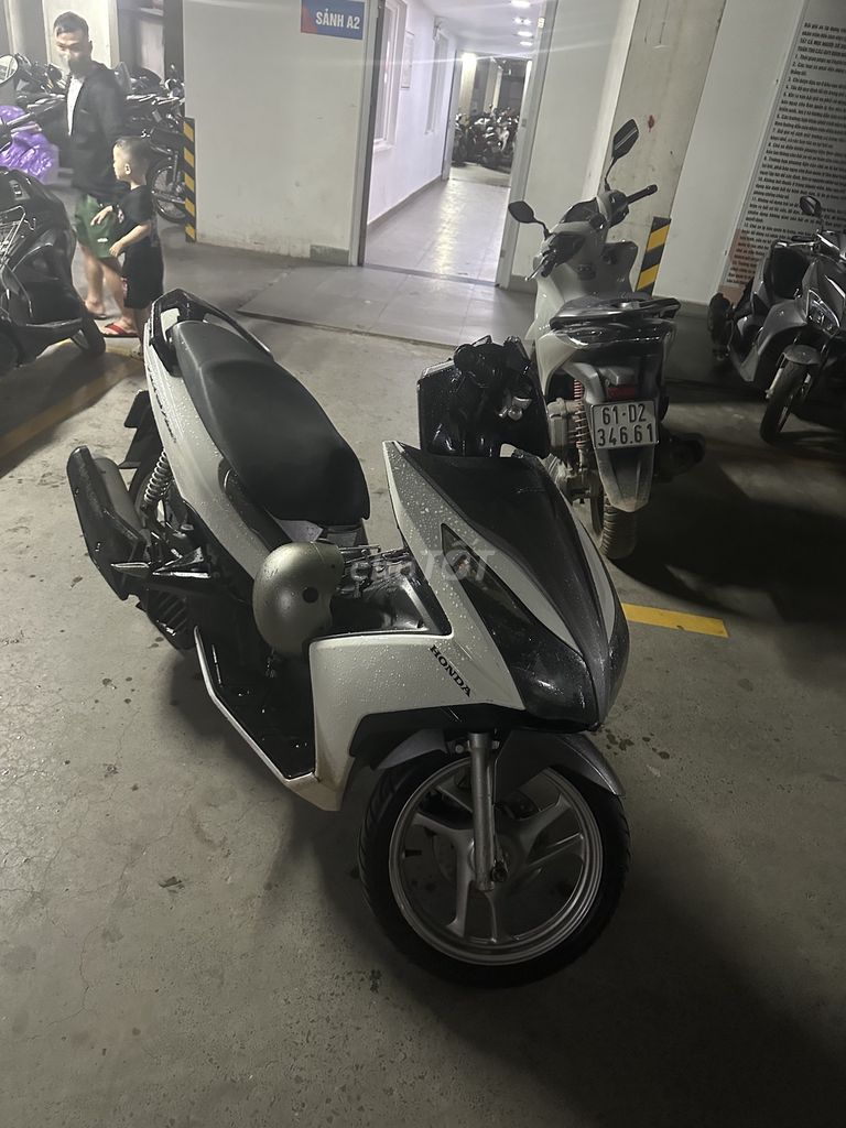 Honda Air Blade 2014 - ảnh 1