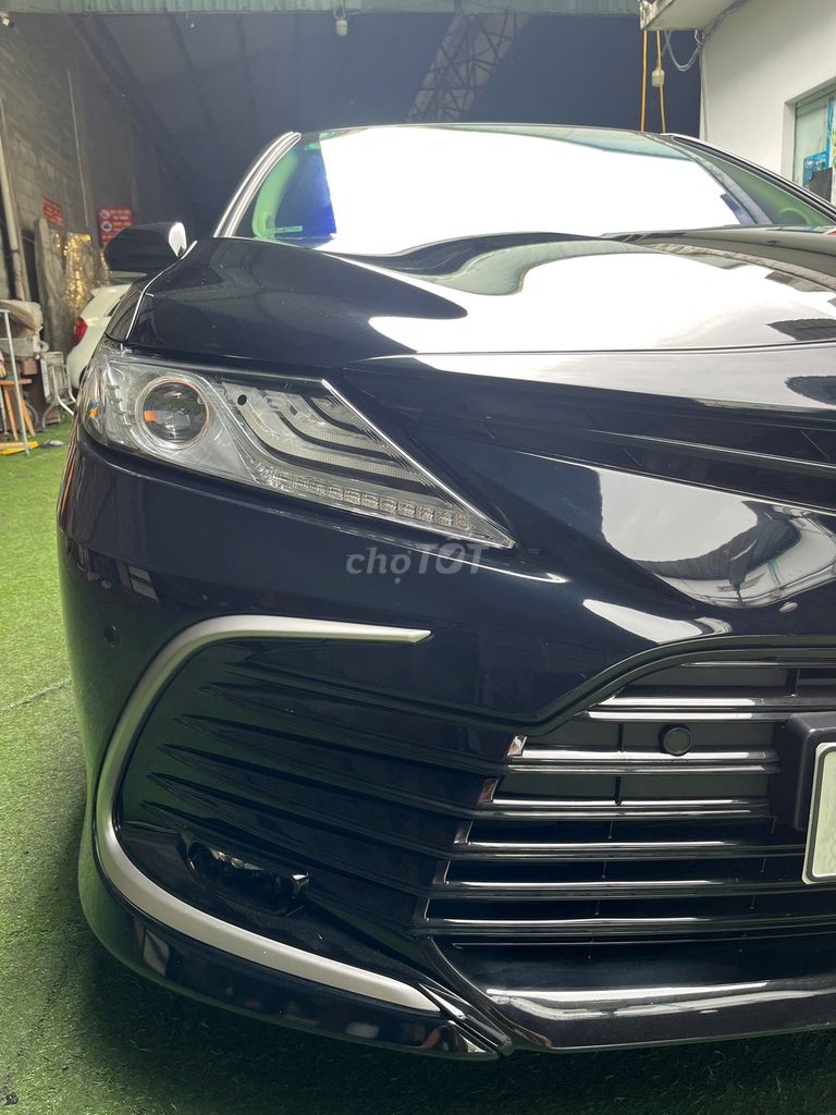 Toyota Camry 2.5Q 2023 - ảnh 4