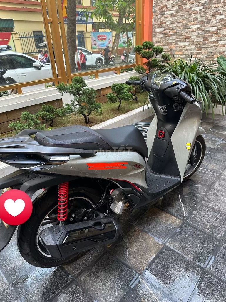 Honda SH 2024 - ảnh 1