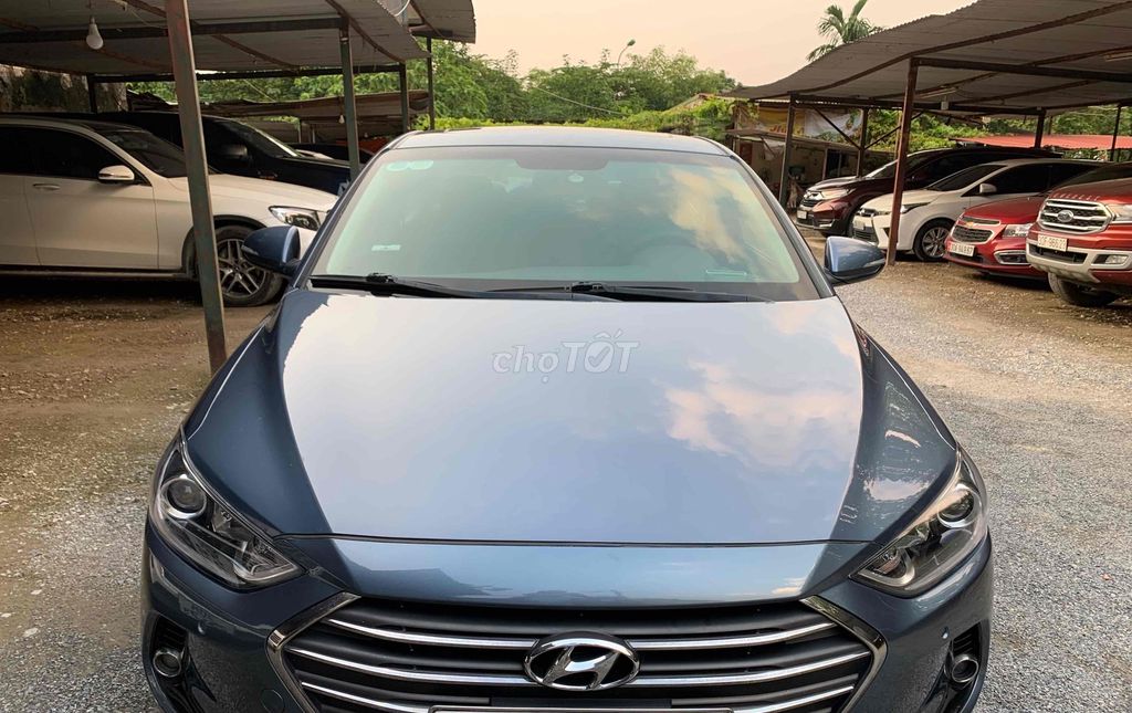 Hyundai Elantra 2016 - ảnh 2