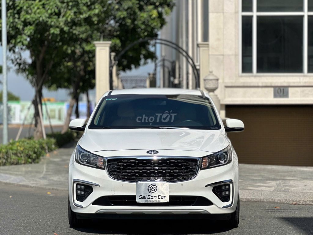 Kia Sedona 2021 - ảnh 1