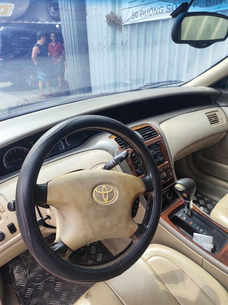 Toyota 2002 - ảnh 3