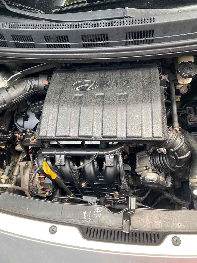 Hyundai Grand i10 - ảnh 1