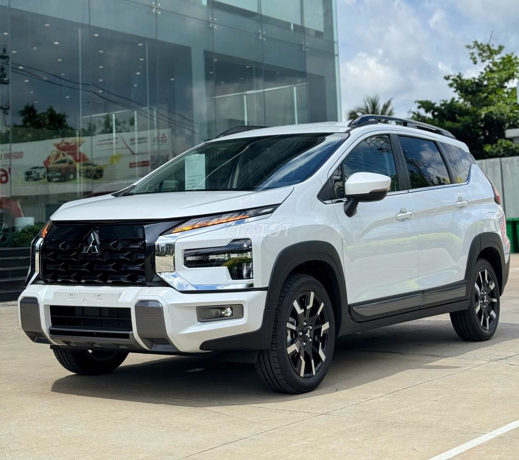 Mitsubishi - ảnh 1