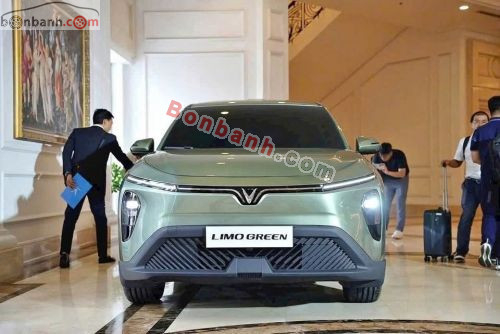 VinFast Limo Green AT 2026 - ảnh 2