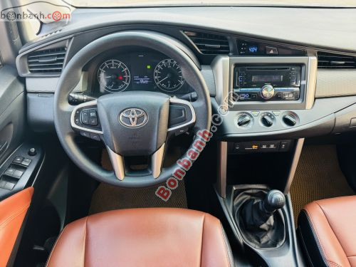 Toyota Innova 2.0E 2018 - ảnh 5