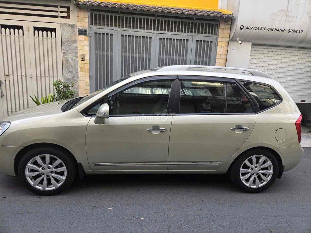 Kia Carens 2011 - ảnh 1