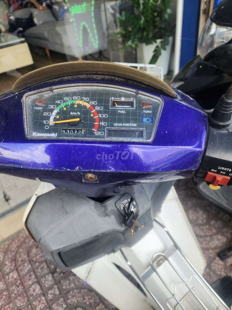 Kawasaki Max 2002 - ảnh 1