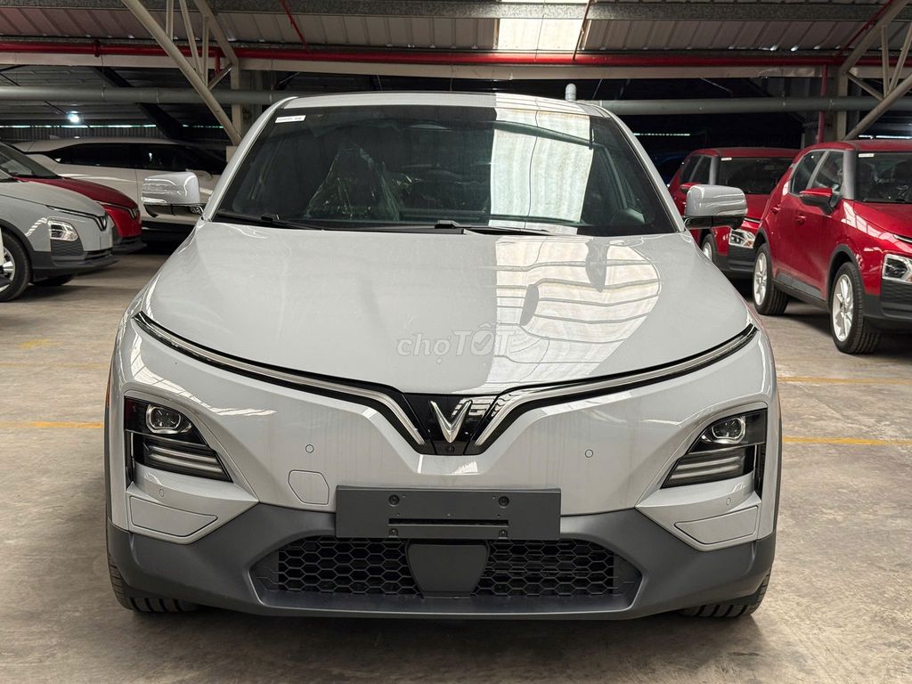 VinFast VF6 2025 - ảnh 1