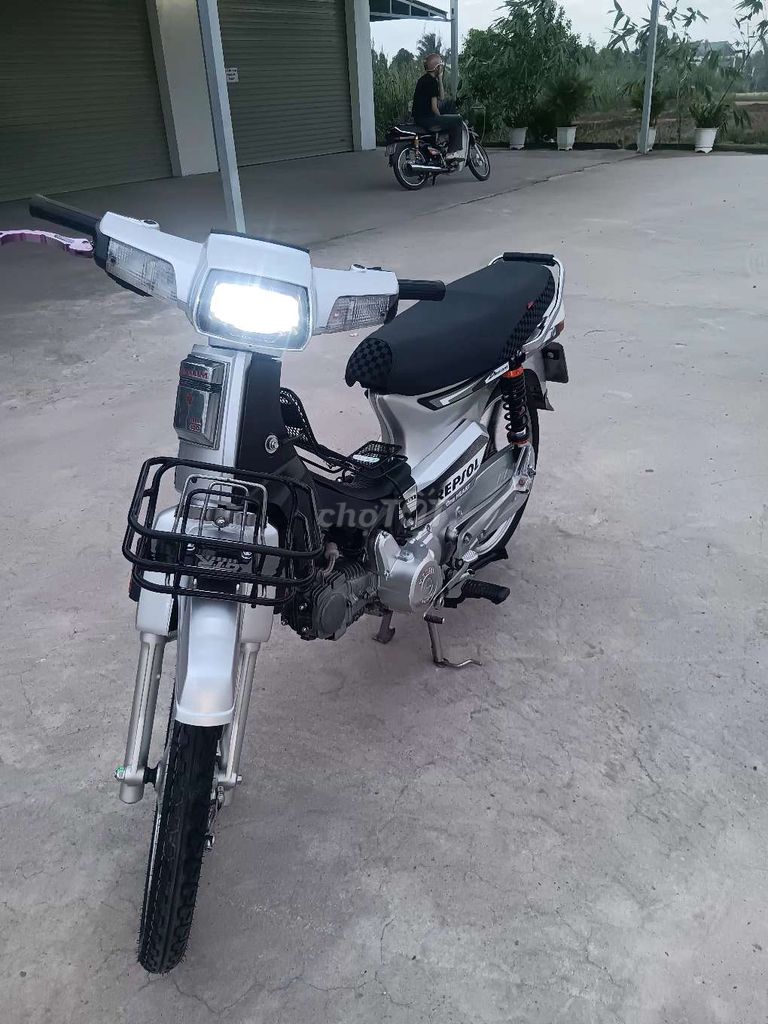Honda Dream 2013 - ảnh 1