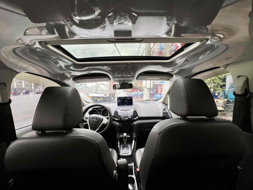 Ford EcoSport Titanium 1.5 AT 2017 - ảnh 2