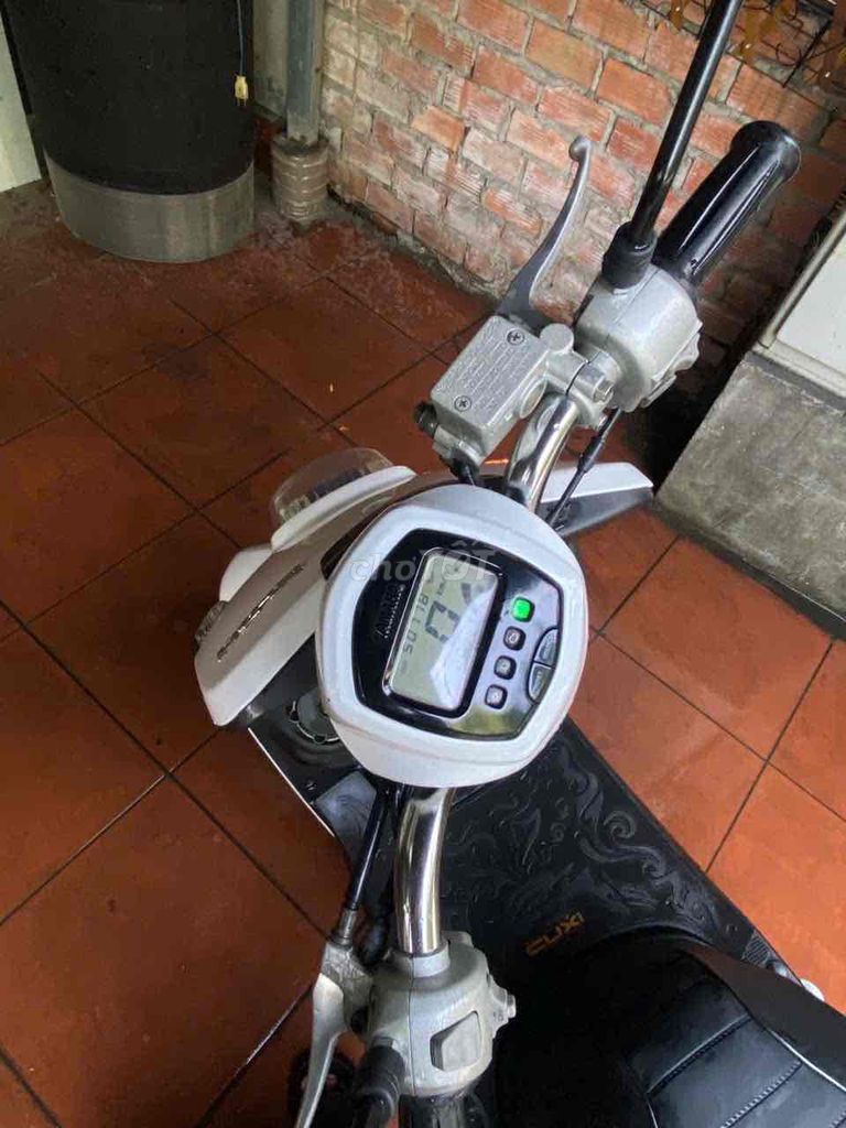 Yamaha Cuxi 2011 - ảnh 3