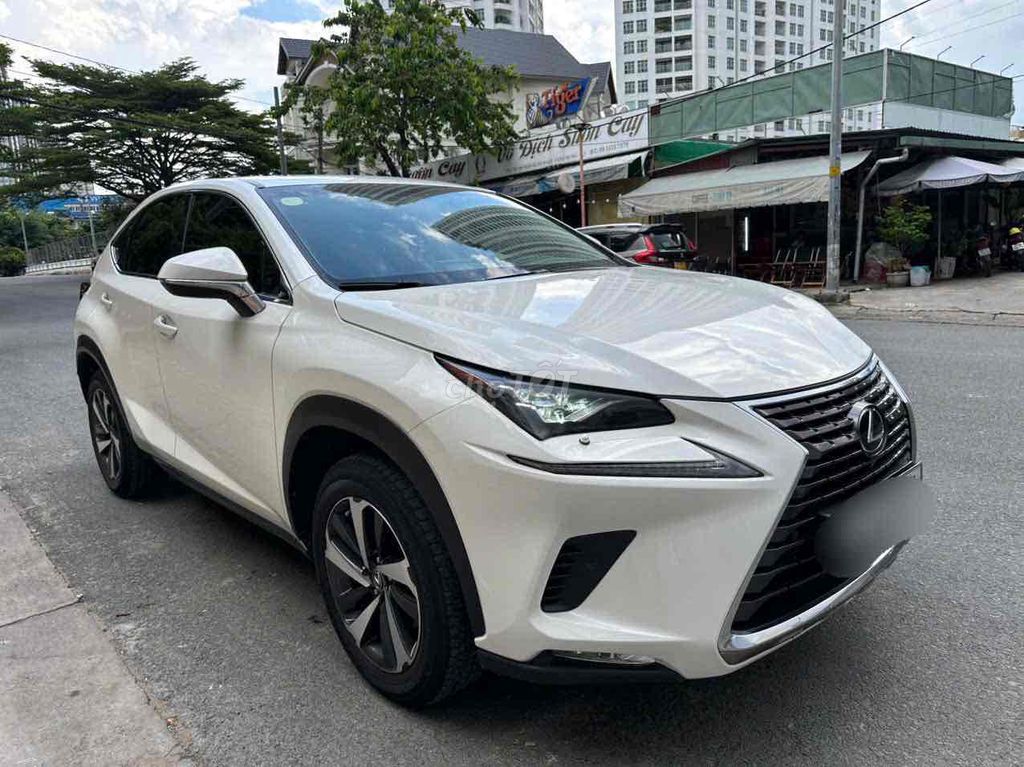 Lexus NX 2017 - ảnh 2