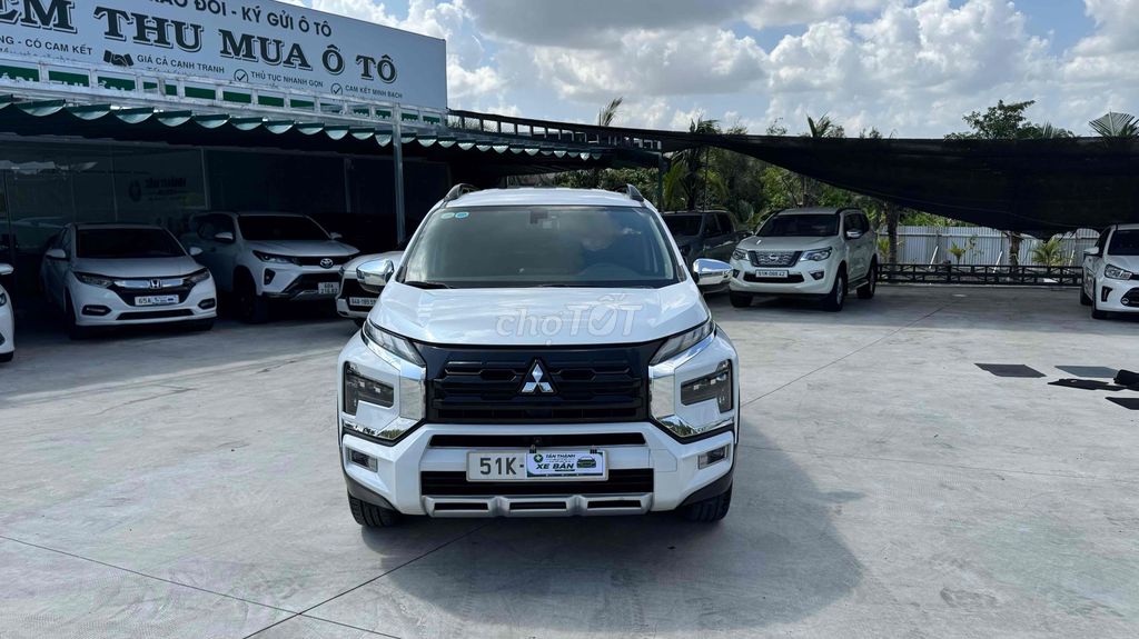 Mitsubishi Xpander Cross 2023 - ảnh 1