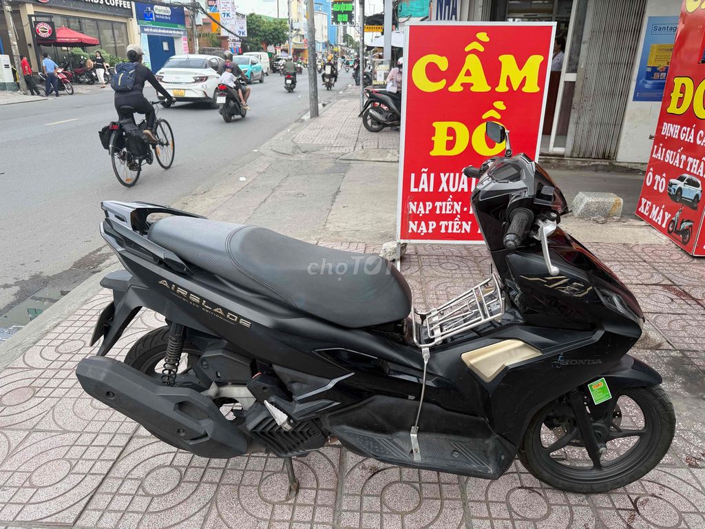 Honda Air Blade 2023 - ảnh 2
