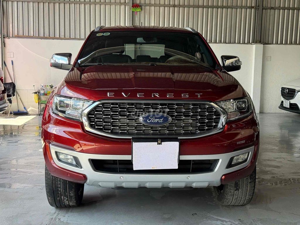 Ford Everest 2021 - ảnh 1