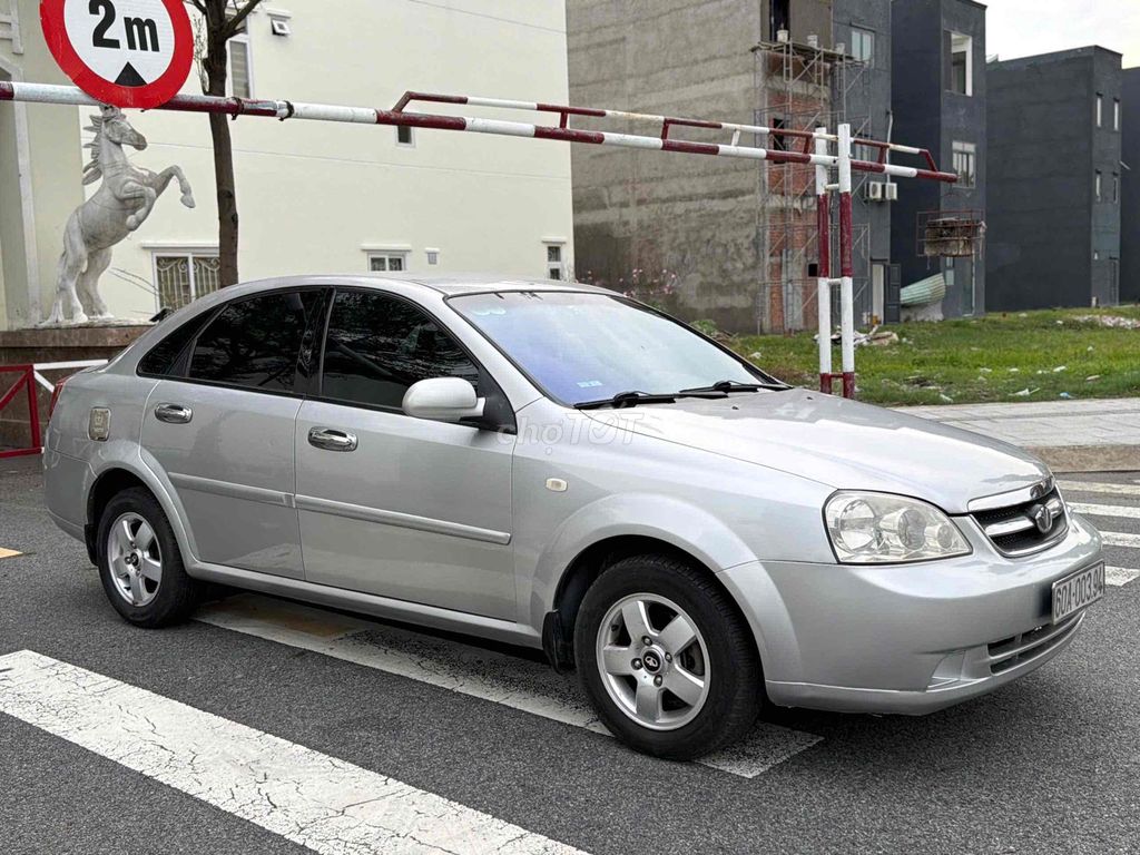 Daewoo 2010 - ảnh 2