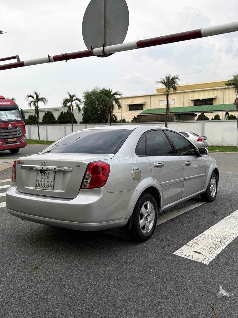 Daewoo 2010 - ảnh 3