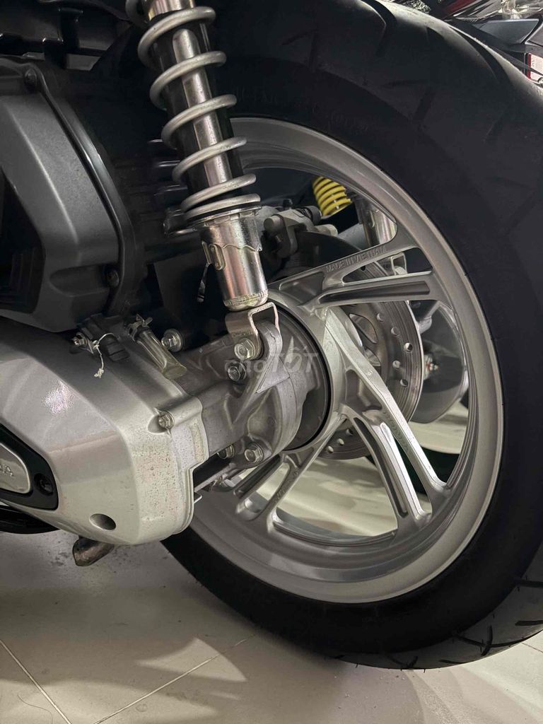 Honda SH 2024 - ảnh 4