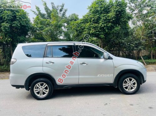 Mitsubishi Zinger 2009 - ảnh 4