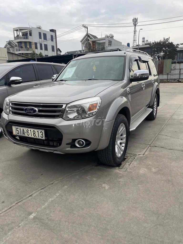 Ford Everest 2013 - ảnh 1