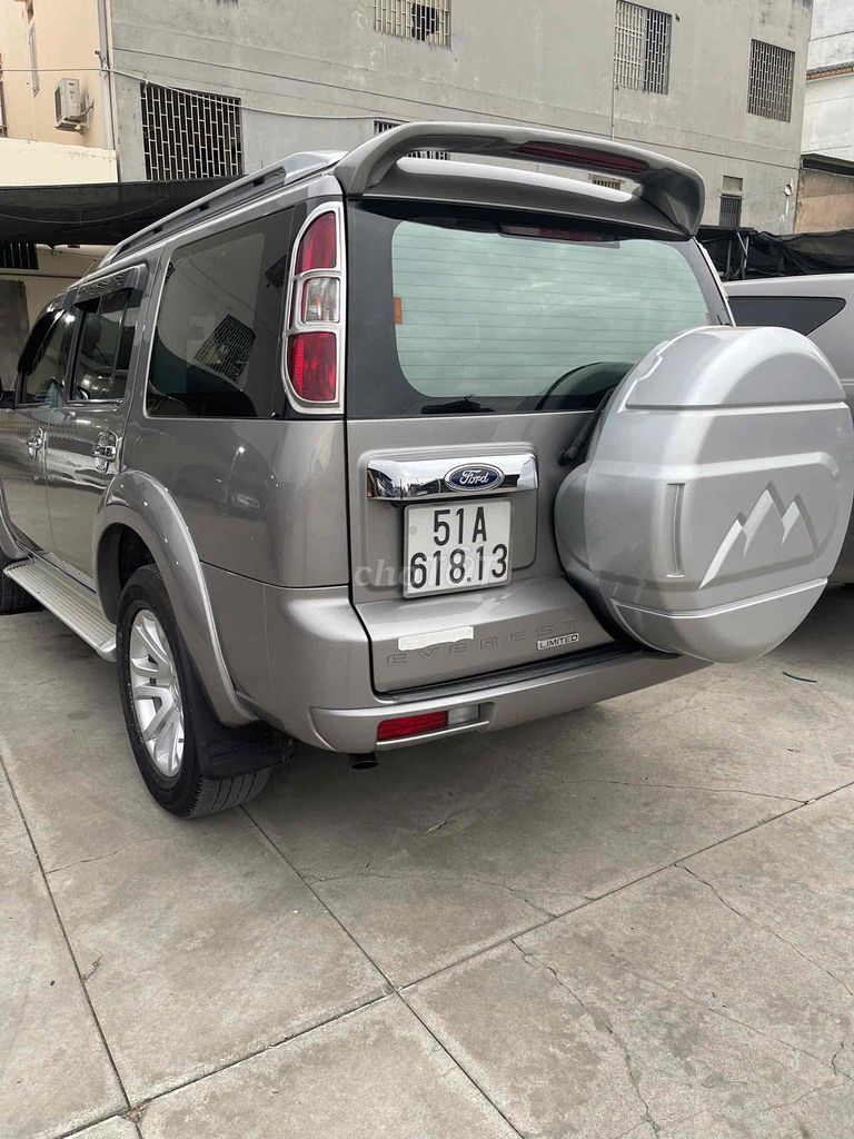 Ford Everest 2013 - ảnh 2