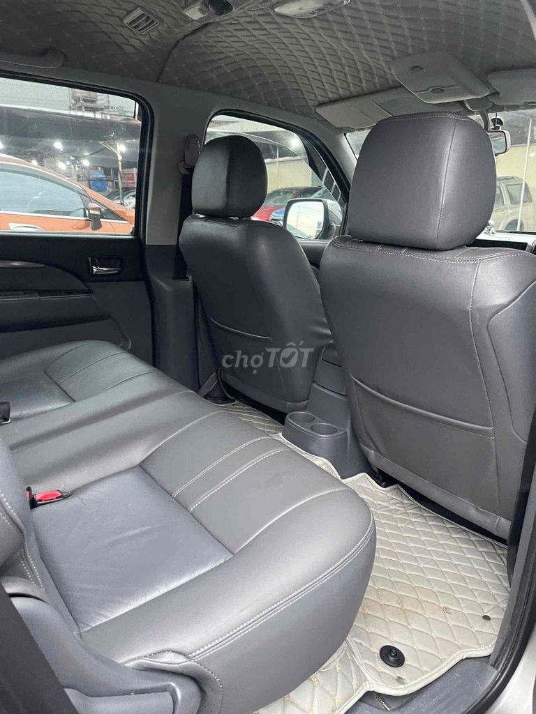 Ford Everest 2013 - ảnh 4